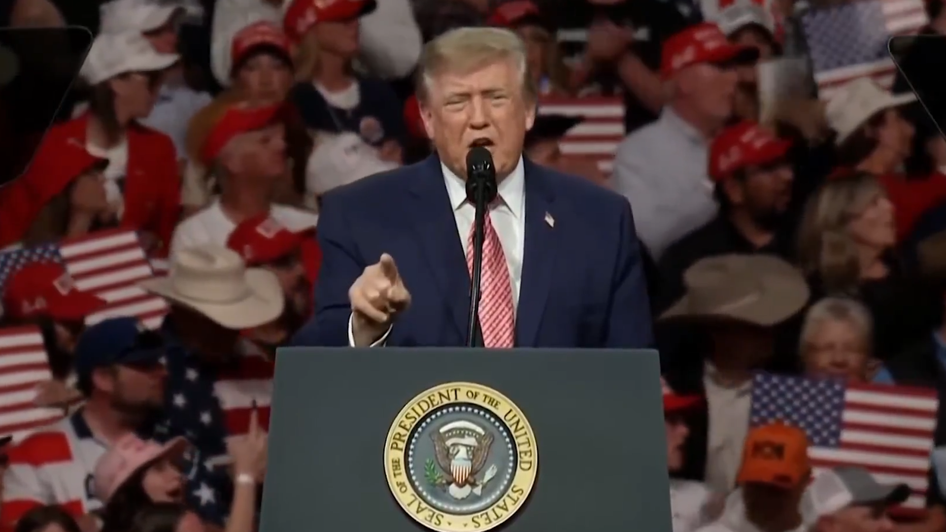 Trump Invokes French Riots as Midterms Near